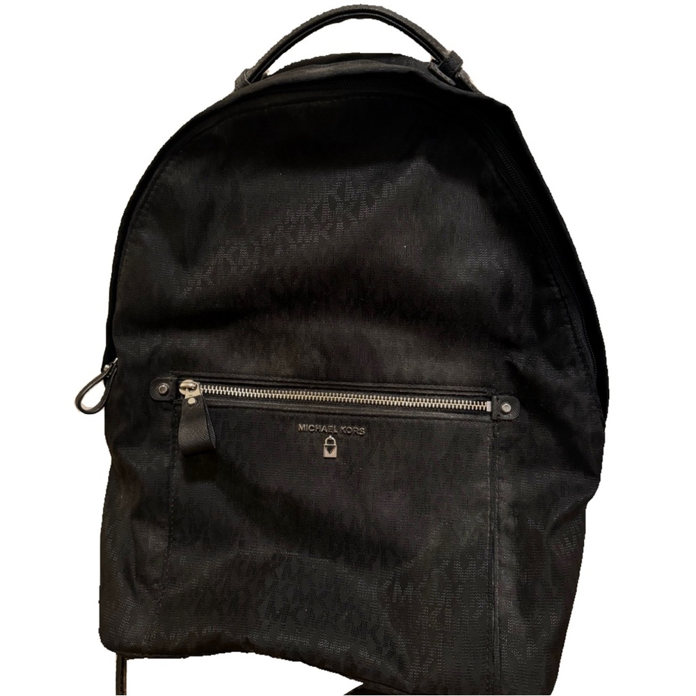 Michael Kors logo Black
Backpack 🖤🎶